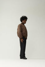Laden Sie das Bild in den Galerie-Viewer, New Amsterdam - REVERSIBLE BOMBER JACKET BROWN Jacken New Amsterdam