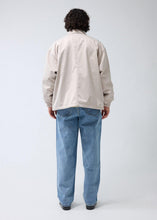 Laden Sie das Bild in den Galerie-Viewer, New Amsterdam - Coach Jacket - Warm Sand Jacken New Amsterdam