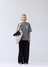 Laden Sie das Bild in den Galerie-Viewer, New Amsterdam - Surf Zine T-Shirt - Green T-Shirts New Amsterdam