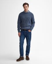 Laden Sie das Bild in den Galerie-Viewer, Barbour - Horseford Pullover - River Blue Pullover Barbour