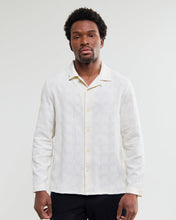 Laden Sie das Bild in den Galerie-Viewer, Wax London - Corey - Check Cotton Shirt - Off White Dobby Hemden Wax London