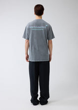Laden Sie das Bild in den Galerie-Viewer, New Amsterdam - Logo Tee - Grey T-Shirts New Amsterdam