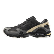 Laden Sie das Bild in den Galerie-Viewer, Mizuno - Wave Rider 10 Cordura - Black Schuhe Mizuno