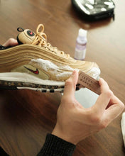 Laden Sie das Bild in den Galerie-Viewer, Jason Markk - Travel Kit Geschenkartikel Jason Markk