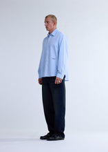 Laden Sie das Bild in den Galerie-Viewer, New Amsterdam - BEACH SHIRT OXFORD LIGHT BLUE Hemden New Amsterdam
