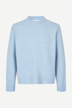 Laden Sie das Bild in den Galerie-Viewer, Samsøe Samsøe - Isak Knit Sweater 15010 - Subdued Blue Pullover Samsøe Samsøe
