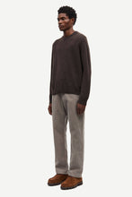 Laden Sie das Bild in den Galerie-Viewer, Samsøe Samsøe - Isak Knit Sweater - Turkish Coffee Pullover Samsøe Samsøe
