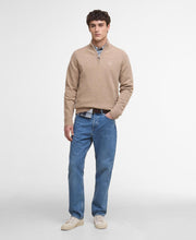 Laden Sie das Bild in den Galerie-Viewer, Barbour - Grangetown Half-Zip Pullover - Washed Stone Pullover Barbour
