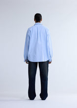 Laden Sie das Bild in den Galerie-Viewer, New Amsterdam - BEACH SHIRT OXFORD LIGHT BLUE Hemden New Amsterdam
