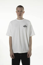 Laden Sie das Bild in den Galerie-Viewer, Goodies Sportive - Delivery T-Shirt - White T-Shirts Goodies Sportive
