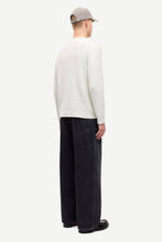 Laden Sie das Bild in den Galerie-Viewer, Samsøe Samsøe - Sanino Sweater - Silver Birch Pullover Samsøe Samsøe
