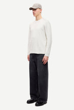 Laden Sie das Bild in den Galerie-Viewer, Samsøe Samsøe - Sanino Sweater - Silver Birch Pullover Samsøe Samsøe

