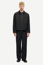 Laden Sie das Bild in den Galerie-Viewer, Samsøe Samsøe - Sarobin Z Jacket 14265 - Black Jacken Samsøe Samsøe
