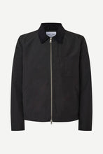 Laden Sie das Bild in den Galerie-Viewer, Samsøe Samsøe - Sarobin Z Jacket 14265 - Black Jacken Samsøe Samsøe
