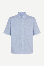 Laden Sie das Bild in den Galerie-Viewer, Samsøe Samsøe - Saayo B Shirt 15507 - Orion Blue Hemden Samsøe Samsøe

