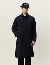 Laden Sie das Bild in den Galerie-Viewer, Les Deux - Shiny Coat - Black Jacken Les Deux
