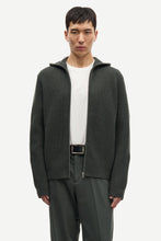 Laden Sie das Bild in den Galerie-Viewer, Samsøe Samsøe - Saisak Hoodie - Dark Evergreen Pullover Samsøe Samsøe
