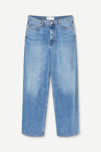 Laden Sie das Bild in den Galerie-Viewer, Samsøe Samsøe - SATIMOTHY JEANS - Retro wash Hosen Samsøe Samsøe
