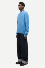 Laden Sie das Bild in den Galerie-Viewer, Samsøe Samsøe - SANATE SWEATER - Cyaneus Blau Pullover Samsøe Samsøe
