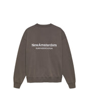 Laden Sie das Bild in den Galerie-Viewer, New Amsterdam - LOGO CREWNECK - FALCON (brown)
