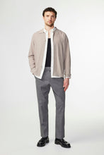 Laden Sie das Bild in den Galerie-Viewer, NN07 - Bill Tapered Hose - Dunkelgrau Hosen NN07
