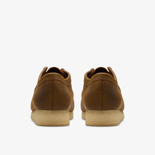 Laden Sie das Bild in den Galerie-Viewer, Clarks - Wallabee - Beeswax
