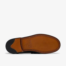 Laden Sie das Bild in den Galerie-Viewer, Clarks - Craft James Lo - Schwarze Kombination Schuhe Clarks
