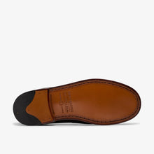 Laden Sie das Bild in den Galerie-Viewer, Clarks - Craft James Lo - Dunkelbraunes Leder Schuhe Clarks
