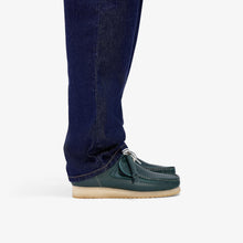 Laden Sie das Bild in den Galerie-Viewer, Clarks - Wallabee RB - Dunkelgrünes Lede Schuhe Clarks
