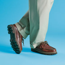 Laden Sie das Bild in den Galerie-Viewer, Clarks - Wallabee - Cleyhill Boat Braunes Leder
