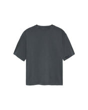 Laden Sie das Bild in den Galerie-Viewer, New Amsterdam - LILIES TEE BLACK
