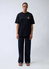 Laden Sie das Bild in den Galerie-Viewer, New Amsterdam - Surfboard Tee - Black T-Shirts New Amsterdam
