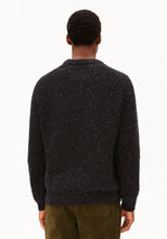 Laden Sie das Bild in den Galerie-Viewer, Armedangels - KIAANO TWEED-STRICKPULLOVER - Woll-Mix - black
