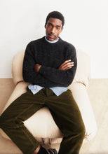 Laden Sie das Bild in den Galerie-Viewer, Armedangels - KIAANO TWEED-STRICKPULLOVER - Woll-Mix - black
