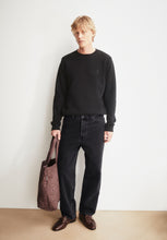 Laden Sie das Bild in den Galerie-Viewer, Armedangels - Baaro Fleece Sweatshirt - Black
