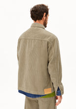 Laden Sie das Bild in den Galerie-Viewer, Armedangels - RELAXED CORD JACKE - light sage
