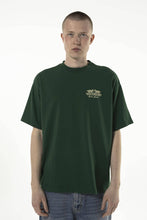 Laden Sie das Bild in den Galerie-Viewer, Goodies Sportive - Safari World Series T-Shirt - Green T-Shirts Goodies Sportive
