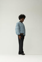 Laden Sie das Bild in den Galerie-Viewer, New Amsterdam - REVERSIBLE BOMBER JACKET BROWN Jacken New Amsterdam
