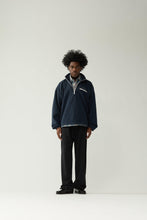 Laden Sie das Bild in den Galerie-Viewer, New Amsterdam - FLEECE HALF ZIP NIGHT
