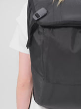 Laden Sie das Bild in den Galerie-Viewer, Aevor - Daypack - Proof Black Taschen &amp; Rucksäcke Aevor

