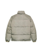 Laden Sie das Bild in den Galerie-Viewer, New Amsterdam - Reversible Safety Jacket - Silver Rand Jacken New Amsterdam
