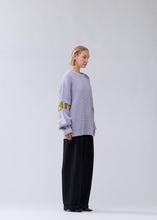 Laden Sie das Bild in den Galerie-Viewer, New Amsterdam - Name Crew Knit - Sea Fog Pullover New Amsterdam
