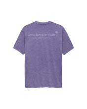 Laden Sie das Bild in den Galerie-Viewer, New Amsterdam - Logo Tee - Purple Haze T-Shirts New Amsterdam
