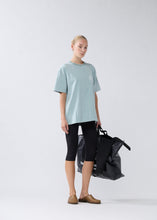 Laden Sie das Bild in den Galerie-Viewer, New Amsterdam - Lost Surfer T-Shirt - Teal T-Shirts New Amsterdam
