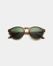 Laden Sie das Bild in den Galerie-Viewer, A. Kjærbede - Marvin Sunglasses - Smoke Transparent Accessoires A. Kjærbede
