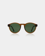 Laden Sie das Bild in den Galerie-Viewer, A. Kjærbede - Marvin Sunglasses - Smoke Transparent Accessoires A. Kjærbede
