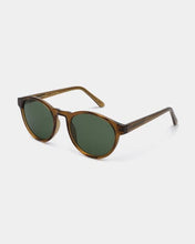 Laden Sie das Bild in den Galerie-Viewer, A. Kjærbede - Marvin Sunglasses - Smoke Transparent Accessoires A. Kjærbede
