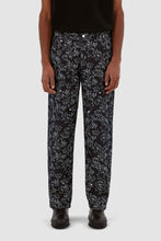 Laden Sie das Bild in den Galerie-Viewer, Arte Antwerp - Jonas Flower Pants - Navy Hosen Arte Antwerp
