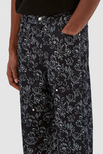 Laden Sie das Bild in den Galerie-Viewer, Arte Antwerp - Jonas Flower Pants - Navy Hosen Arte Antwerp
