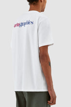 Laden Sie das Bild in den Galerie-Viewer, Arte Antwerp - Tommy Back Graphic T-Shirt - White T-Shirts Arte Antwerp
